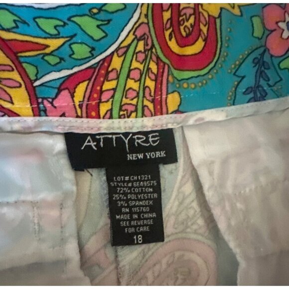 Attyre New York Womens Paisley‎ Floral Scallop Hem Shorts Size 18 Cotton Blend - Picture 3 of 7